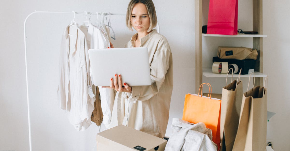 découvrez les tendances e-commerce de 2024 qui transformeront votre expérience d'achat en ligne. explorez les innovations technologiques, les comportements des consommateurs et les stratégies de marketing à adopter pour rester compétitif dans le monde du commerce électronique.
