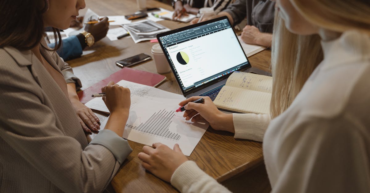 découvrez l'importance de la planification stratégique pour atteindre vos objectifs d'affaires. apprenez à établir des priorités, à allouer des ressources efficacement et à naviguer dans un environnement en constante évolution grâce à des stratégies bien définies. optimisez votre succès avec une approche réfléchie et proactive.