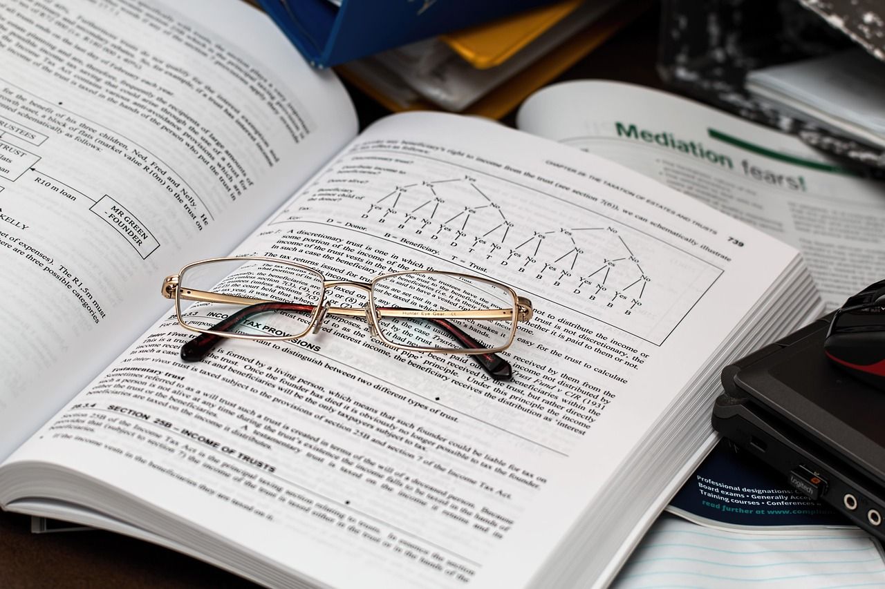 découvrez les services professionnels d'un comptable expérimenté pour gérer efficacement votre comptabilité, optimiser vos finances et assurer la conformité fiscale de votre entreprise.