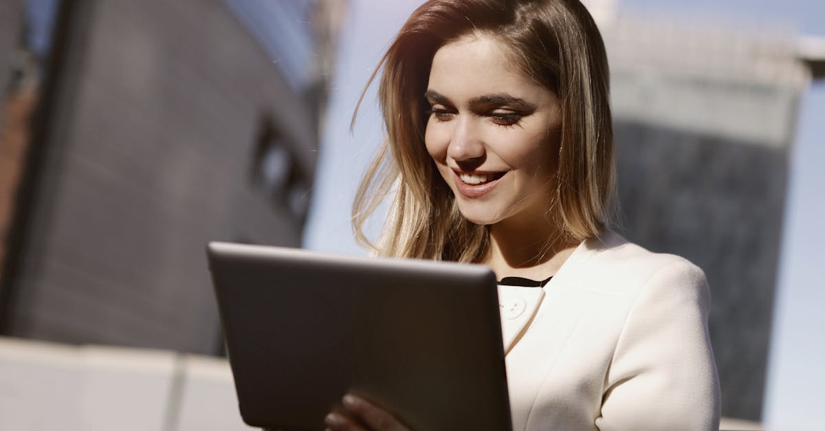 découvrez l'importance de la responsabilité sociale des entreprises (rse) et comment elle façonne un avenir durable. apprenez les pratiques éthiques, les enjeux environnementaux et les bénéfices d'une gestion responsable pour les entreprises et la société.