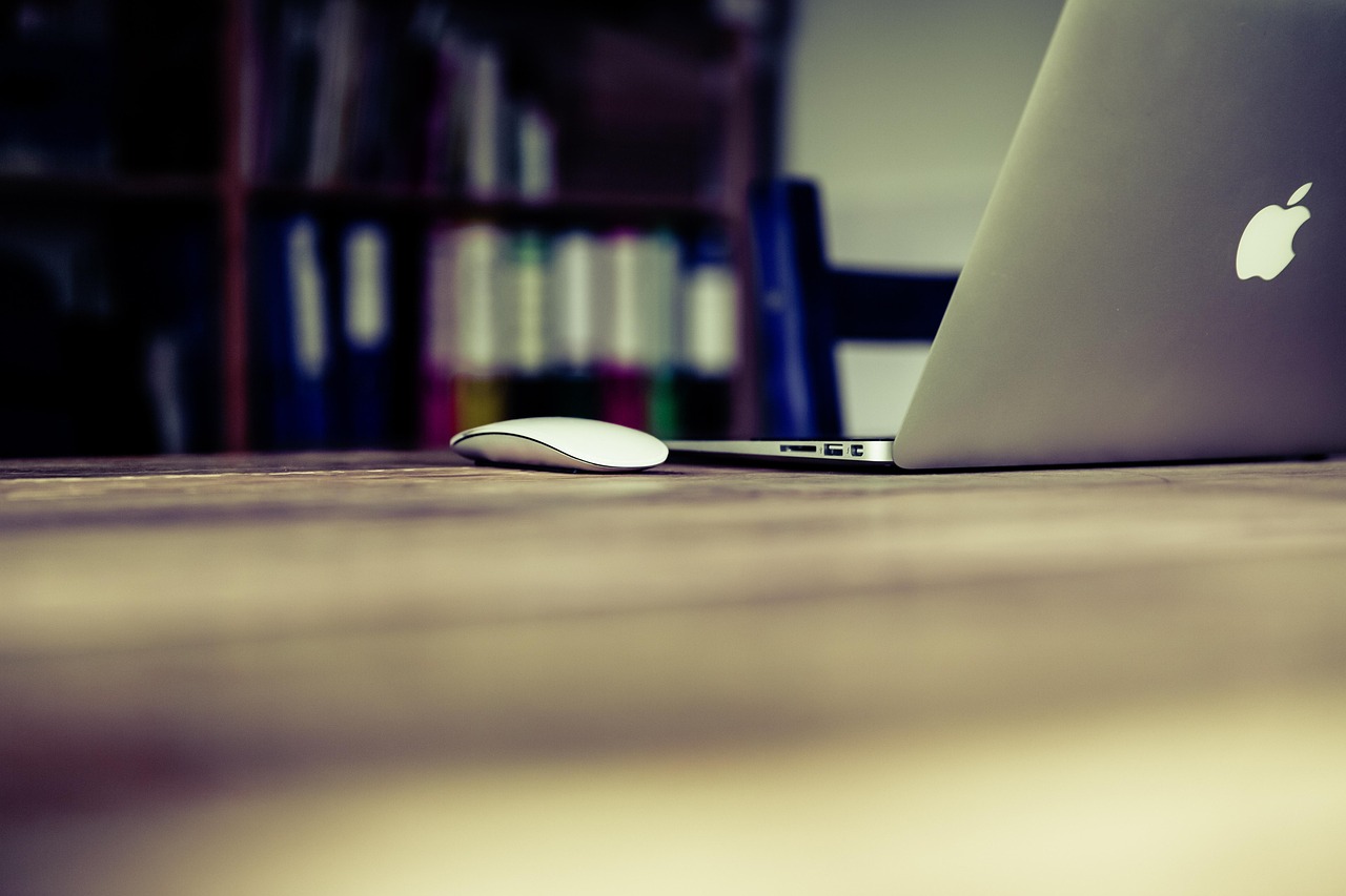 découvrez le rôle, les missions et le fonctionnement d’un comité d’entreprise (works council) : représentation des salariés, organisation d’avantages sociaux et dialogue social au sein de l’entreprise.