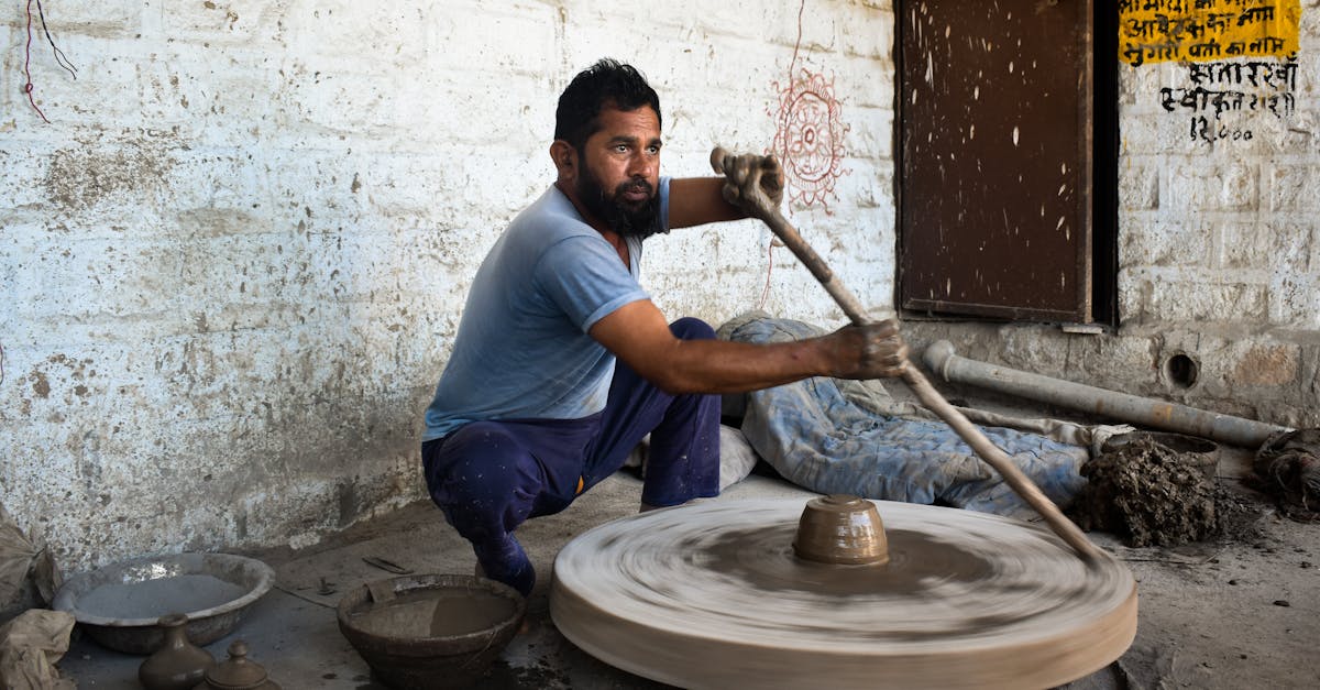 découvrez comment développer vos compétences entrepreneuriales pour réussir dans le monde des affaires. apprenez à innover, gérer efficacement votre temps et prendre des décisions stratégiques pour transformer vos idées en projets fructueux.