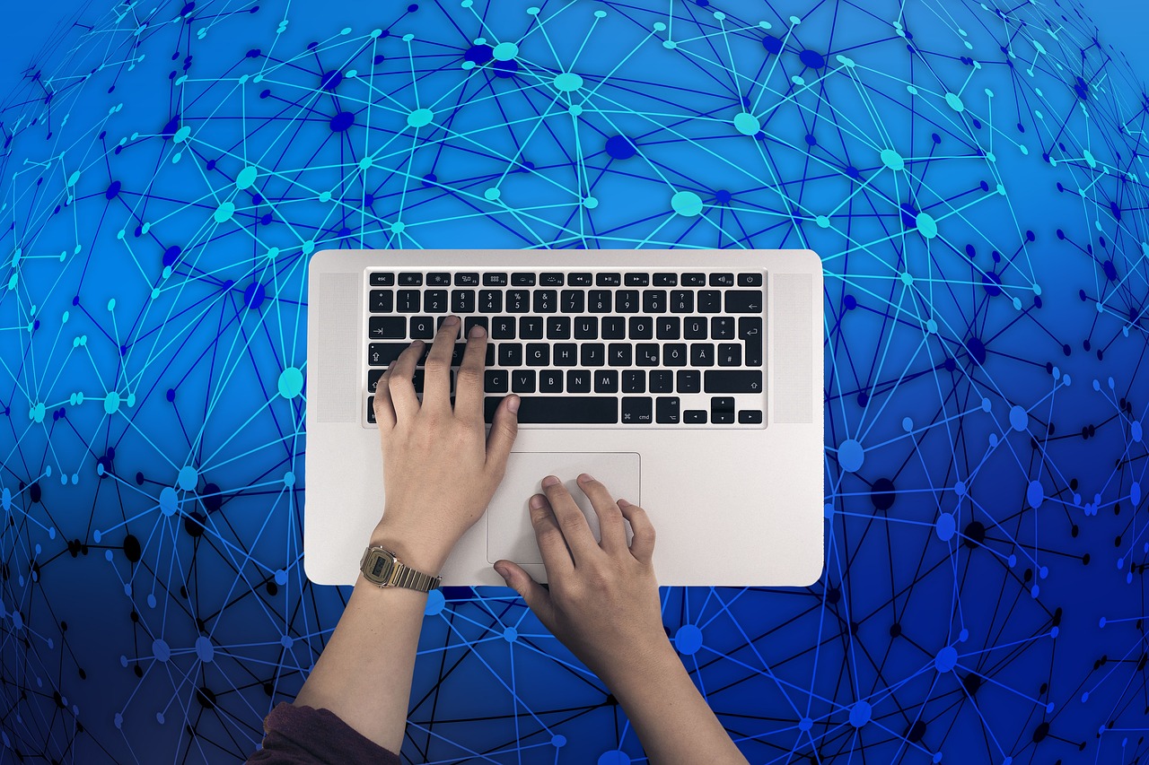 Comment utiliser les réseaux sociaux pour développer votre entreprise