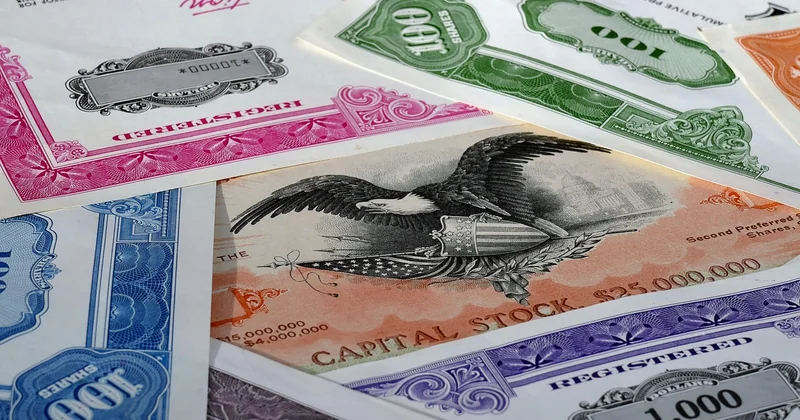 Comment investir dans le S&P 500 : ETF, PEA et enveloppes