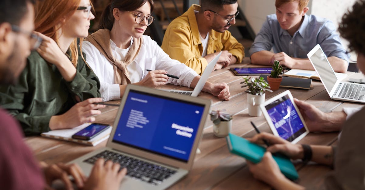Communication interne : 5 stratégies pour améliorer la collaboration au sein de votre entreprise