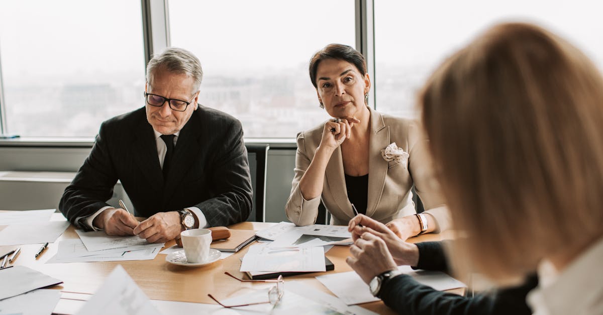 découvrez des stratégies efficaces de prise de décision pour optimiser votre processus de choix. apprenez à analyser les options, évaluer les risques et choisir la meilleure voie pour atteindre vos objectifs personnels et professionnels.