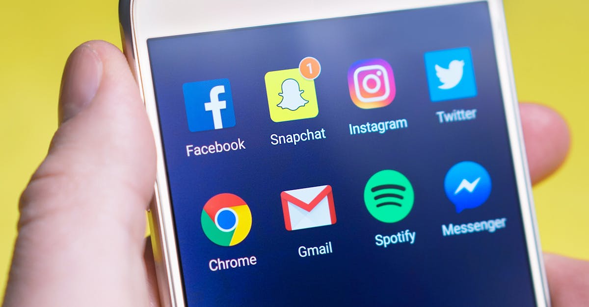 découvrez comment les réseaux sociaux transforment notre façon de communiquer, de partager des informations et d'interagir. explorez les tendances, les stratégies et les meilleures pratiques pour maximiser votre présence en ligne.