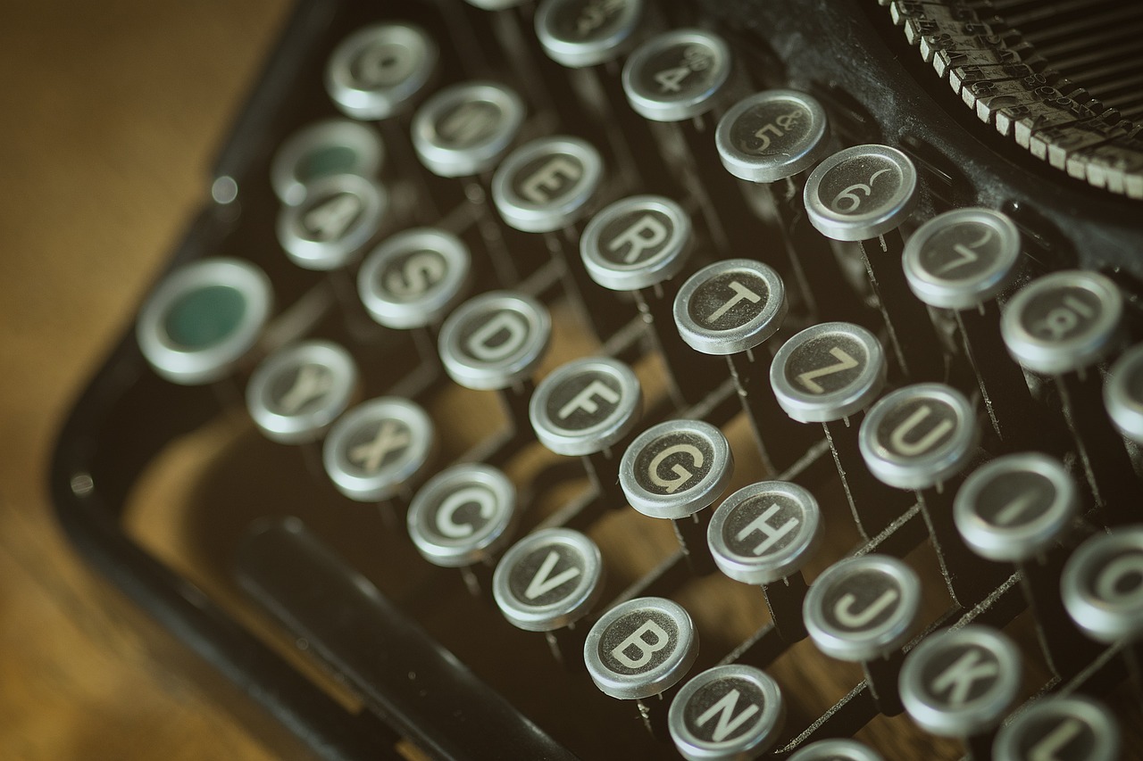 découvrez l'univers du journalisme : formez-vous aux techniques d'investigation, à l'écriture d'articles percutants et à l'importance de l'éthique dans l'information. explorez les tendances actuelles et préparez-vous à devenir un acteur clé du monde médiatique.