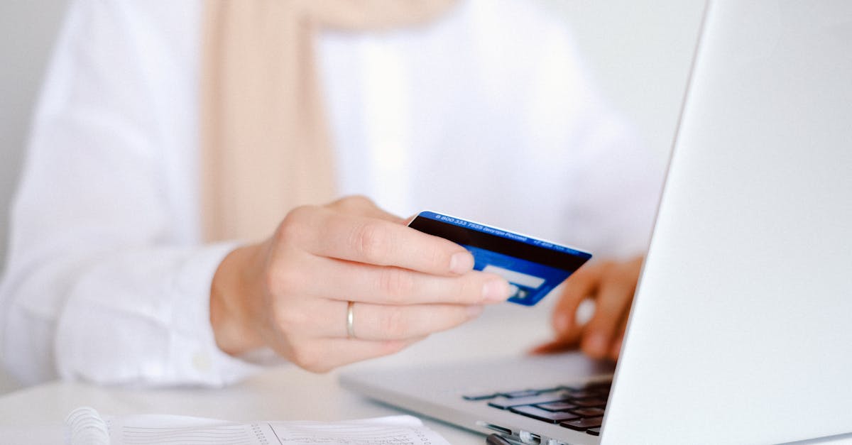 découvrez l'importance des achats stratégiques pour optimiser vos coûts, améliorer la qualité et renforcer vos relations fournisseurs. apprenez des techniques incontournables pour développer une stratégie d'achat efficace et durable pour votre entreprise.