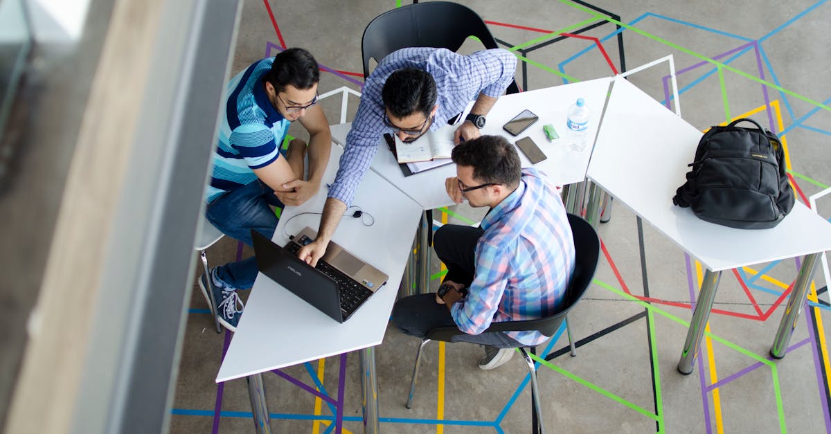 découvrez l'importance du travail d'équipe pour atteindre des objectifs communs. apprenez des stratégies efficaces pour renforcer la collaboration, améliorer la communication et favoriser un environnement de travail harmonieux. ensemble, nous pouvons accomplir de grandes choses !