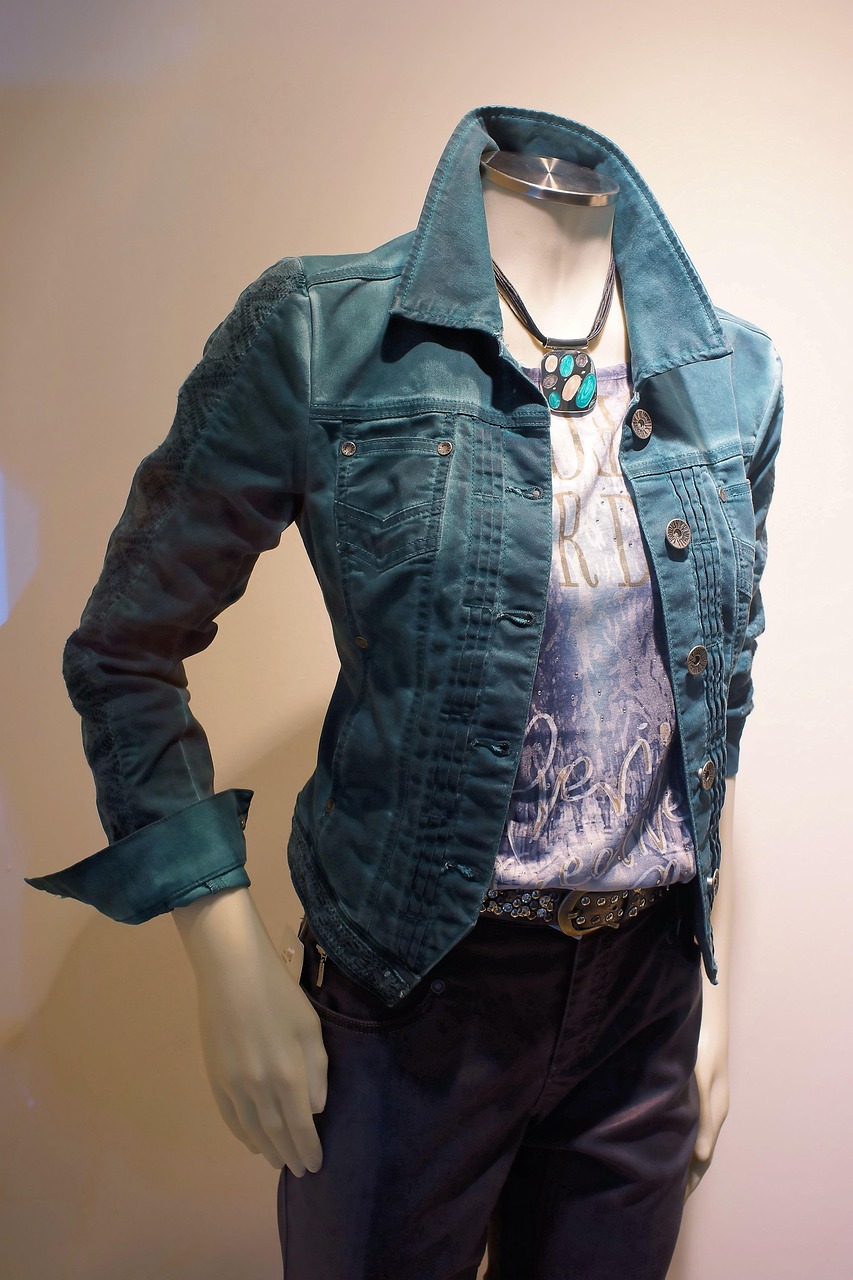 découvrez les dernières tendances, innovations et enjeux de l'industrie de la mode. analyses, actualités et conseils pour comprendre le fonctionnement du secteur fashion en france et dans le monde.